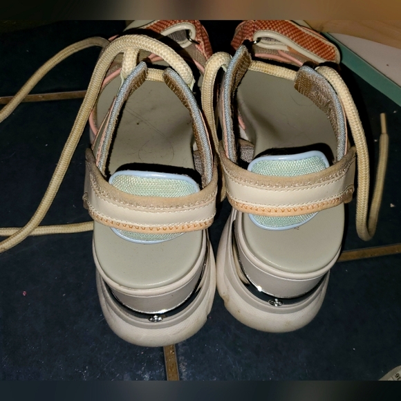 Michael Kors Irma Sandals - Picture 3 of 4